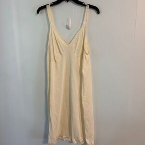 Vintage Cabernet Cream Lace Trim Full Slip Dress Made in USA Size 46 24 Inch